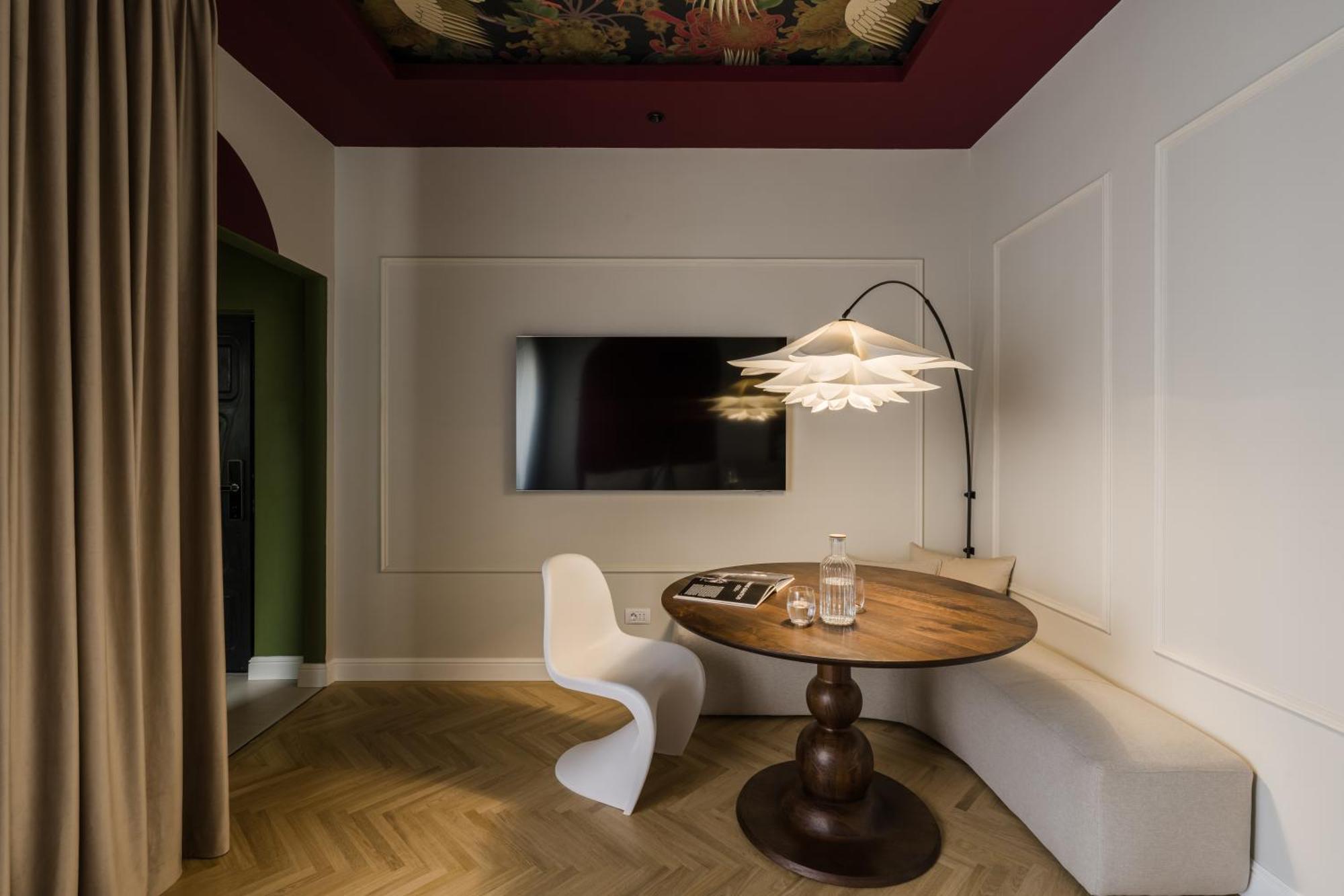 Rouge Studio In Bukarest Eksteriør billede